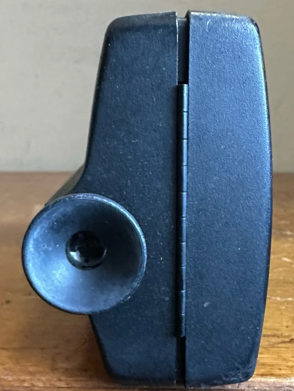 Bell & Howell 670 XL Super 8 Movie Camera Non-Reflex Black Film Format UNTESTED